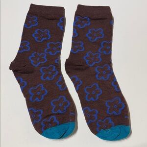 Gifts for Anyone 🎁 Unisex Retro Bloom Socks